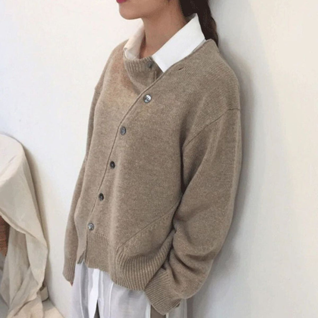 Therelle – Cozy Modern Knit Sweater