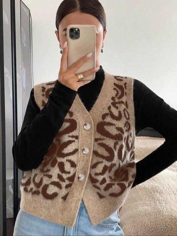 Javera™ - Cozy Leopard Accent Sweater Vest