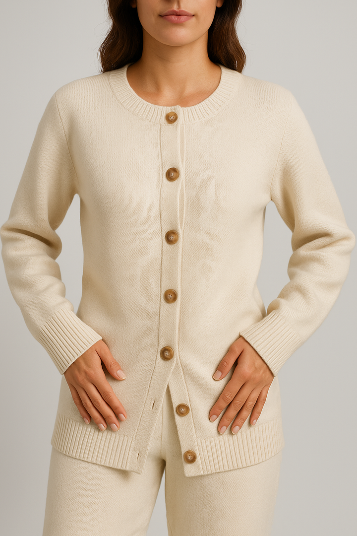 Anna & Rose | Callie | Classic Buttoned Cardigan