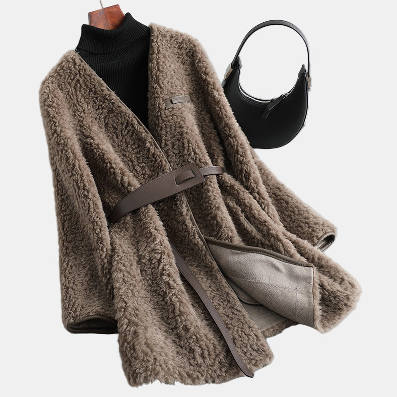 Clavelle – Structured Everyday Coat