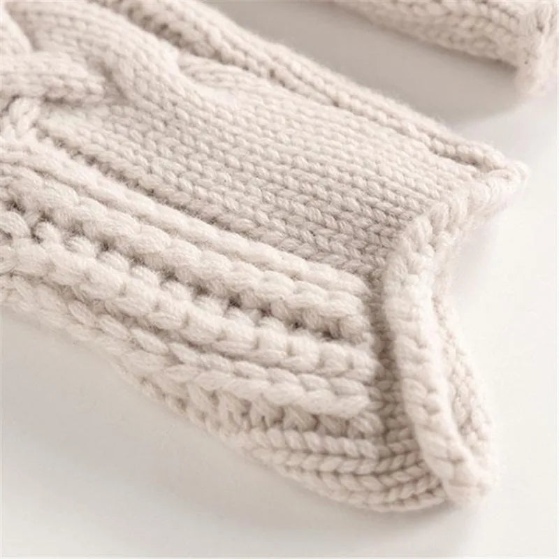 Anne & Rose | Brielle | The Cable-Knit Sweater