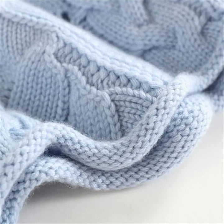 Anne & Rose | Brielle | The Cable-Knit Sweater