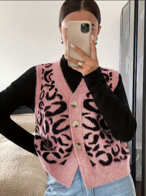Javera™ - Cozy Leopard Accent Sweater Vest