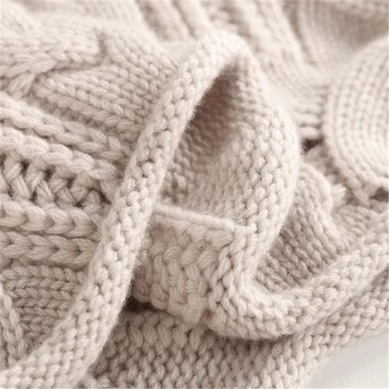 Anne & Rose | Brielle | The Cable-Knit Sweater