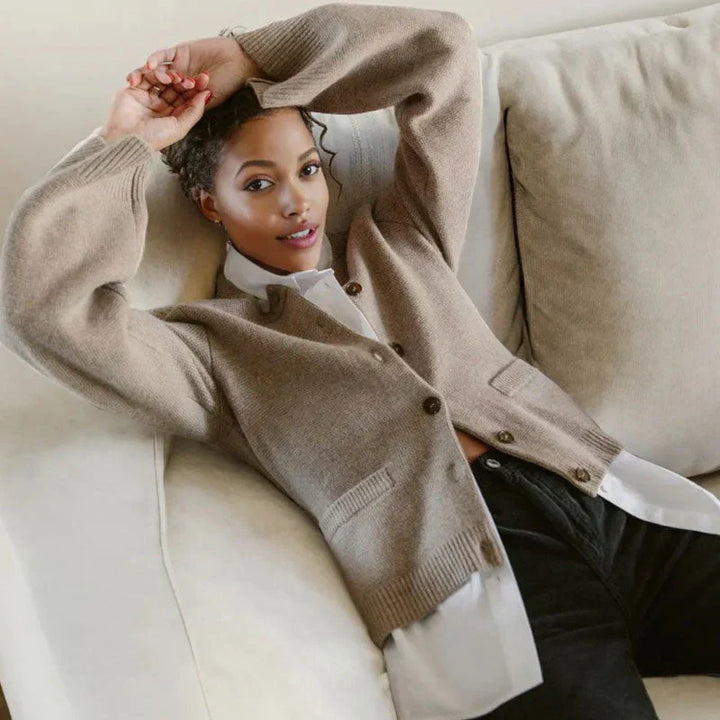 Anna & Rose | Callie | Classic Buttoned Cardigan