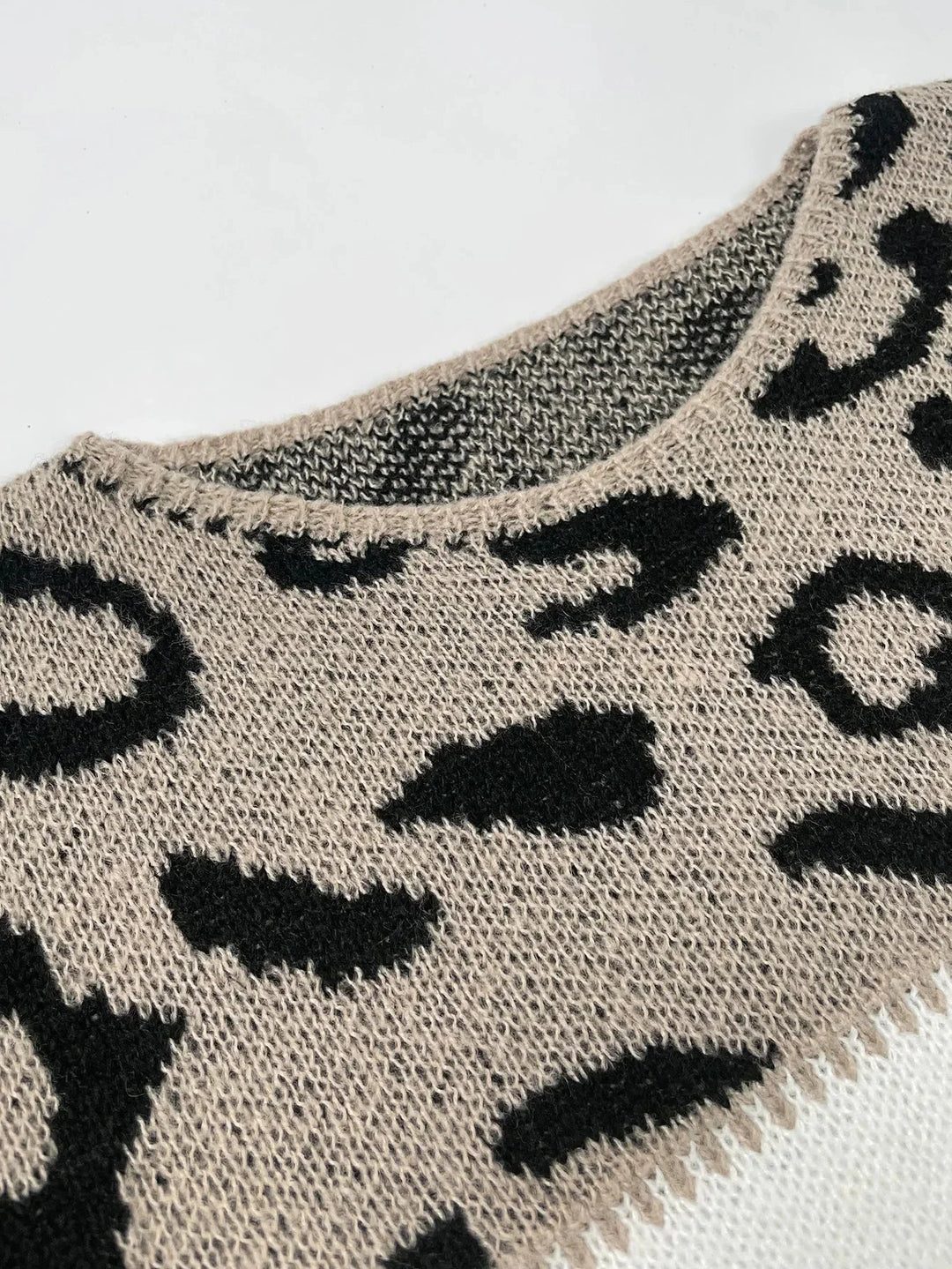 Anna & Rose | Chelsea | Stylish Leopard Sweater
